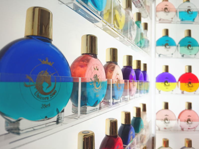 カラーセラピーも講座も心を軽くするためのもの